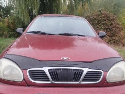Деу Сенс 2003 у Ромнах на Automoto.ua Червоний Деу Сенс, об'ємом двигуна 1.3 л та пробігом 175 тис. км за 1530 $, фото 1 на Automoto.ua