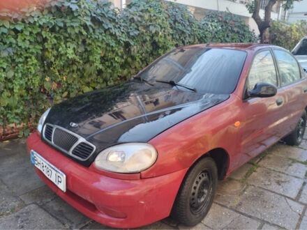 Красный Дэу Сенс, объемом двигателя 1.3 л и пробегом 300 тыс. км за 1200 $, фото 1 на Automoto.ua