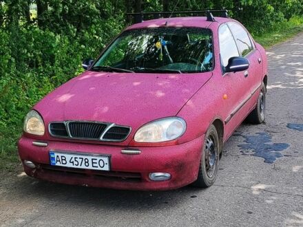 Деу Сенс 2004 у Тыврове на Automoto.ua Червоний Деу Сенс, об'ємом двигуна 0 л та пробігом 300 тис. км за 1500 $, фото 1 на Automoto.ua