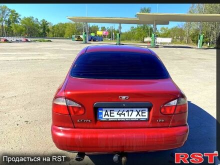 Дэу Сенс 2004 в Днепре (Днепропетровске) на Automoto.ua Красный Дэу Сенс, объемом двигателя 1.3 л и пробегом 250 тыс. км за 1300 $, фото 1 на Automoto.ua