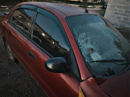 Червоний Деу Сенс, об'ємом двигуна 1.5 л та пробігом 123 тис. км за 1002 $, фото 1 на Automoto.ua