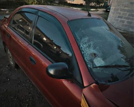 Червоний Деу Сенс, об'ємом двигуна 1.5 л та пробігом 123 тис. км за 1002 $, фото 1 на Automoto.ua