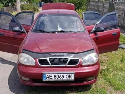 Дэу Сенс 2004 в Кривом Роге на Automoto.ua Красный Дэу Сенс, объемом двигателя 1.3 л и пробегом 1 тыс. км за 1500 $, фото 1 на Automoto.ua
