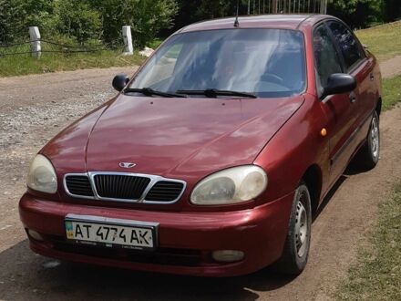 Дэу Сенс 2004 в Залещиках на Automoto.ua Красный Дэу Сенс, объемом двигателя 1.3 л и пробегом 3 тыс. км за 1087 $, фото 1 на Automoto.ua