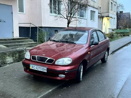 Красный Дэу Сенс, объемом двигателя 1.3 л и пробегом 218 тыс. км за 1900 $, фото 1 на Automoto.ua