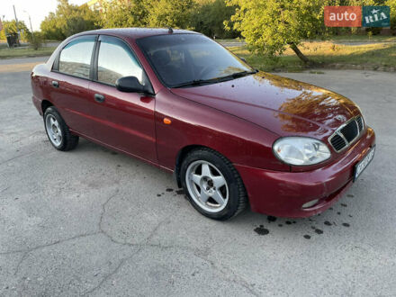 Деу Сенс 2005 у Звенигородка на Automoto.ua Червоний Деу Сенс, об'ємом двигуна 1.3 л та пробігом 200 тис. км за 2100 $, фото 1 на Automoto.ua