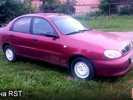 Дэу Сенс 2005 в Путивле на Automoto.ua Красный Дэу Сенс, объемом двигателя 1.3 л и пробегом 110 тыс. км за 1300 $, фото 1 на Automoto.ua