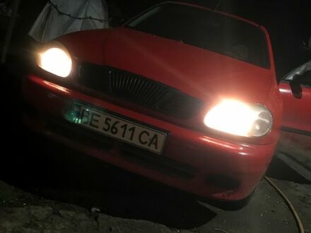 Дэу Сенс 2005 в Александрие на Automoto.ua Красный Дэу Сенс, объемом двигателя 1.3 л и пробегом 132 тыс. км за 1550 $, фото 1 на Automoto.ua