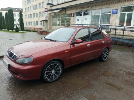 Красный Дэу Сенс, объемом двигателя 1.3 л и пробегом 195 тыс. км за 2000 $, фото 1 на Automoto.ua