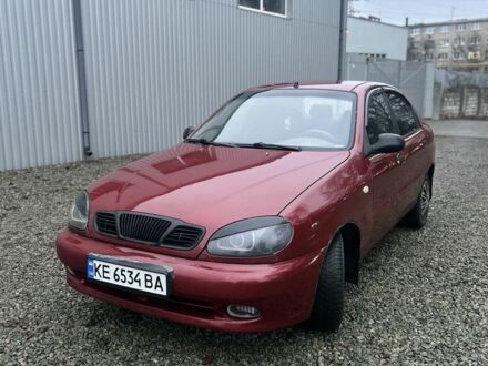 Красный Дэу Сенс, объемом двигателя 1.6 л и пробегом 252 тыс. км за 2499 $, фото 1 на Automoto.ua