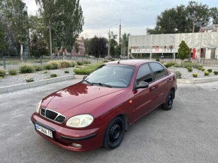 Деу Сенс 2005 у Запоріжжя на Automoto.ua Червоний Деу Сенс, об'ємом двигуна 1.3 л та пробігом 300 тис. км за 1250 $, фото 1 на Automoto.ua
