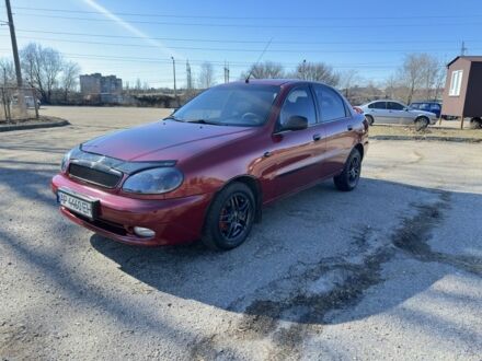 Красный Дэу Сенс, объемом двигателя 1.6 л и пробегом 270 тыс. км за 2950 $, фото 1 на Automoto.ua