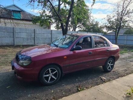 Дэу Сенс 2005 в Днепре (Днепропетровске) на Automoto.ua Красный Дэу Сенс, объемом двигателя 1.5 л и пробегом 214 тыс. км за 2200 $, фото 1 на Automoto.ua