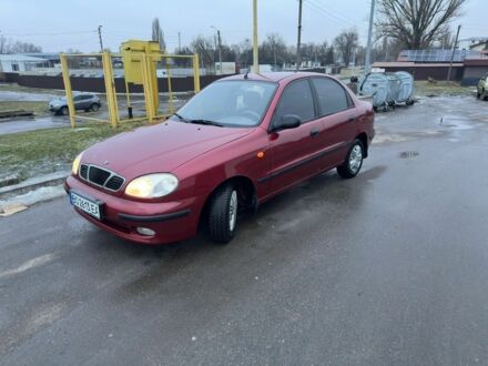 Красный Дэу Сенс, объемом двигателя 1.5 л и пробегом 145 тыс. км за 1750 $, фото 1 на Automoto.ua