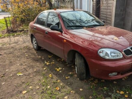 Красный Дэу Сенс, объемом двигателя 1.5 л и пробегом 105 тыс. км за 2800 $, фото 1 на Automoto.ua