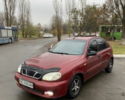 Красный Дэу Сенс, объемом двигателя 1.5 л и пробегом 350 тыс. км за 1399 $, фото 1 на Automoto.ua