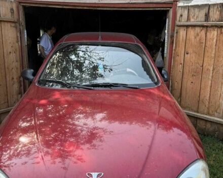 Красный Дэу Сенс, объемом двигателя 1.5 л и пробегом 153 тыс. км за 3100 $, фото 1 на Automoto.ua