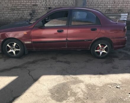 Червоний Деу Сенс, об'ємом двигуна 1.5 л та пробігом 300 тис. км за 1750 $, фото 1 на Automoto.ua
