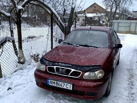 Красный Дэу Сенс, объемом двигателя 1.3 л и пробегом 129 тыс. км за 2300 $, фото 1 на Automoto.ua