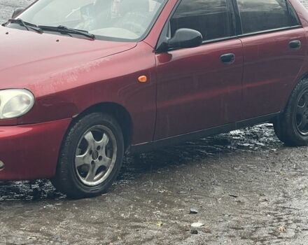 Красный Дэу Сенс, объемом двигателя 1.3 л и пробегом 250 тыс. км за 1204 $, фото 1 на Automoto.ua