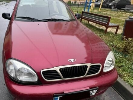 Красный Дэу Сенс, объемом двигателя 1.5 л и пробегом 150 тыс. км за 1300 $, фото 1 на Automoto.ua