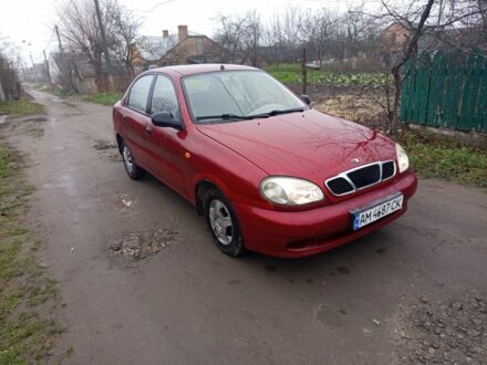 Красный Дэу Сенс, объемом двигателя 1.3 л и пробегом 200 тыс. км за 1100 $, фото 1 на Automoto.ua