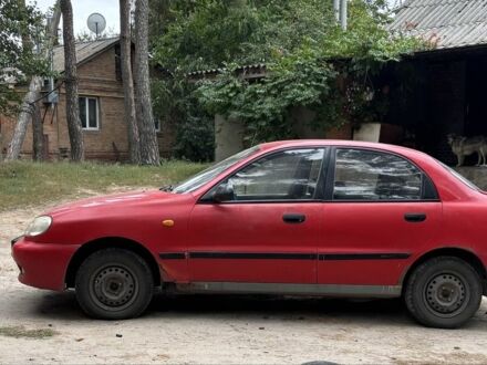 Червоний Деу Сенс, об'ємом двигуна 1.4 л та пробігом 220 тис. км за 599 $, фото 1 на Automoto.ua