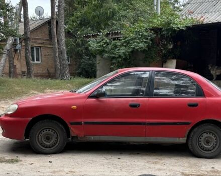 Красный Дэу Сенс, объемом двигателя 1.4 л и пробегом 220 тыс. км за 599 $, фото 1 на Automoto.ua