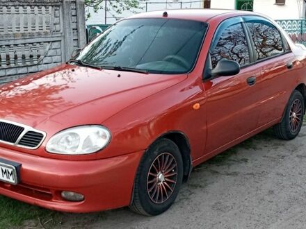 Дэу Сенс 2008 в Белой Церкве на Automoto.ua Красный Дэу Сенс, объемом двигателя 1.5 л и пробегом 300 тыс. км за 2000 $, фото 1 на Automoto.ua