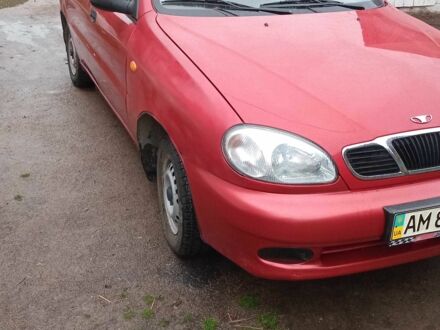 Красный Дэу Сенс, объемом двигателя 1.4 л и пробегом 180 тыс. км за 2450 $, фото 1 на Automoto.ua