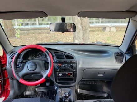 Дэу Сенс 2008 в Вольногорске на Automoto.ua Красный Дэу Сенс, объемом двигателя 1.5 л и пробегом 103 тыс. км за 3000 $, фото 1 на Automoto.ua