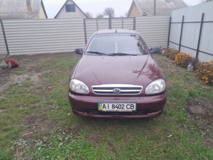 Красный Дэу Сенс, объемом двигателя 1.3 л и пробегом 42 тыс. км за 3100 $, фото 1 на Automoto.ua