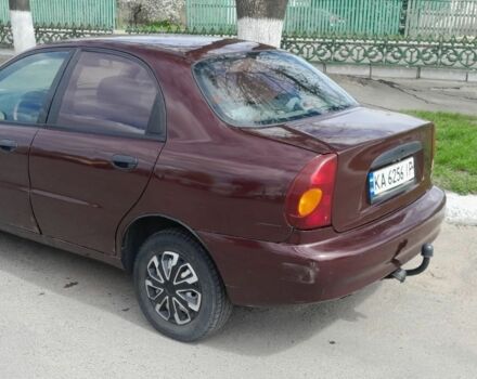 Красный Дэу Сенс, объемом двигателя 1.6 л и пробегом 300 тыс. км за 1300 $, фото 1 на Automoto.ua