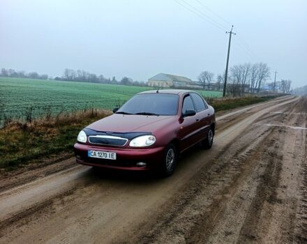 Красный Дэу Сенс, объемом двигателя 1.3 л и пробегом 165 тыс. км за 2100 $, фото 1 на Automoto.ua