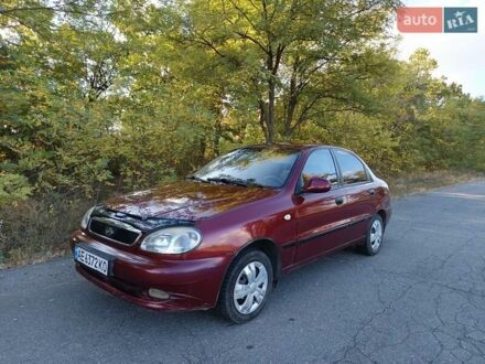 Дэу Сенс 2012 в Кривом Роге на Automoto.ua Красный Дэу Сенс, объемом двигателя 1.3 л и пробегом 258 тыс. км за 3500 $, фото 1 на Automoto.ua