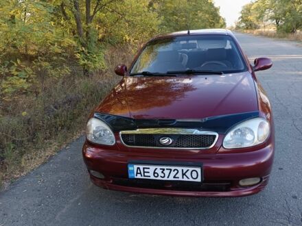 Деу Сенс 2012 у Кривому Розі на Automoto.ua Червоний Деу Сенс, об'ємом двигуна 1.3 л та пробігом 258 тис. км за 3500 $, фото 1 на Automoto.ua