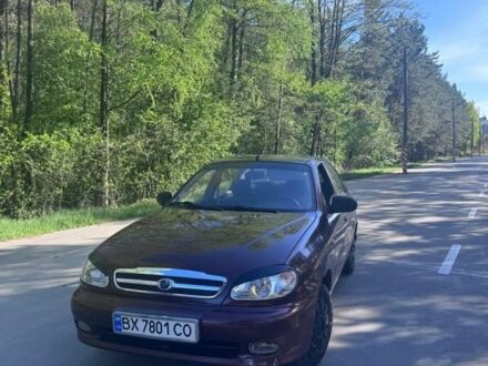 Деу Сенс 2012 у Славуте на Automoto.ua Червоний Деу Сенс, об'ємом двигуна 1.3 л та пробігом 78 тис. км за 1999 $, фото 1 на Automoto.ua