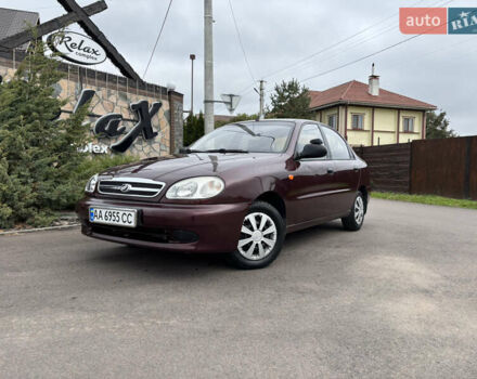 Красный Дэу Сенс, объемом двигателя 1.3 л и пробегом 113 тыс. км за 2599 $, фото 1 на Automoto.ua