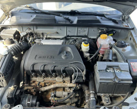 Дэу Сенс, объемом двигателя 1.3 л и пробегом 160 тыс. км за 1888 $, фото 6 на Automoto.ua