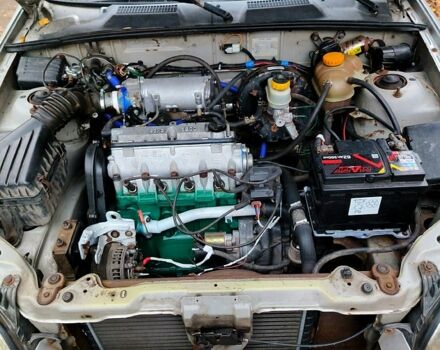 Дэу Сенс, объемом двигателя 1.3 л и пробегом 250 тыс. км за 830 $, фото 4 на Automoto.ua