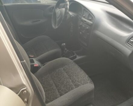 Желтый Дэу Сенс, объемом двигателя 1.3 л и пробегом 160 тыс. км за 1000 $, фото 2 на Automoto.ua