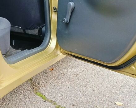 Жовтий Деу Сенс, об'ємом двигуна 1.5 л та пробігом 89 тис. км за 3200 $, фото 9 на Automoto.ua