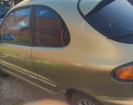 Желтый Дэу Сенс, объемом двигателя 1.6 л и пробегом 183 тыс. км за 3000 $, фото 4 на Automoto.ua