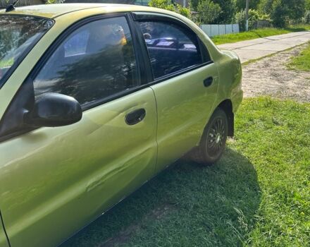 Желтый Дэу Сенс, объемом двигателя 1.4 л и пробегом 293 тыс. км за 1300 $, фото 3 на Automoto.ua