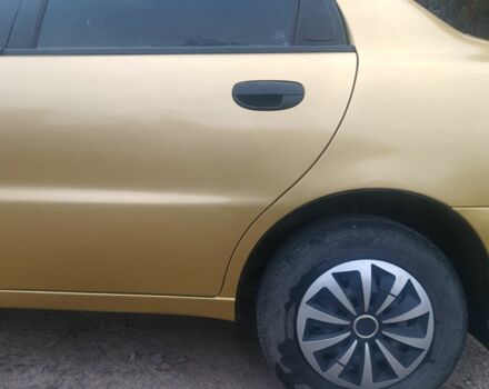 Жовтий Деу Сенс, об'ємом двигуна 1.5 л та пробігом 240 тис. км за 2300 $, фото 5 на Automoto.ua