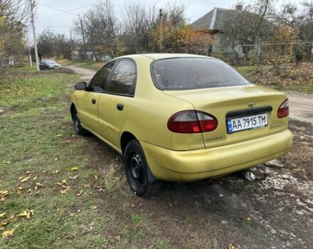 Желтый Дэу Сенс, объемом двигателя 1.5 л и пробегом 250 тыс. км за 1250 $, фото 2 на Automoto.ua