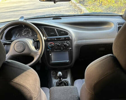 Желтый Дэу Сенс, объемом двигателя 1.3 л и пробегом 228 тыс. км за 2300 $, фото 6 на Automoto.ua