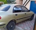 Желтый Дэу Сенс, объемом двигателя 1.3 л и пробегом 198 тыс. км за 2000 $, фото 1 на Automoto.ua
