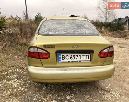 Желтый Дэу Сенс, объемом двигателя 1.3 л и пробегом 154 тыс. км за 1800 $, фото 3 на Automoto.ua