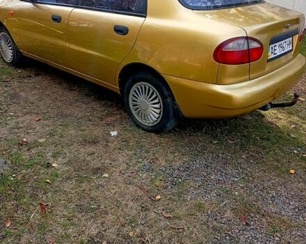 Желтый Дэу Сенс, объемом двигателя 1.3 л и пробегом 200 тыс. км за 1600 $, фото 3 на Automoto.ua